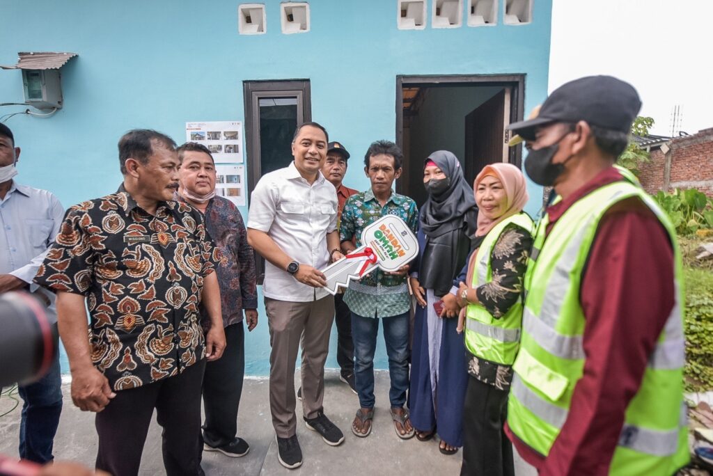 Akhir Tahun 2022, hampir 900 Unit Rutilahu Warga Surabaya Diperbaiki di Program Dandan Omah