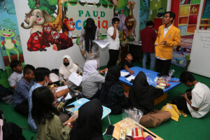1.488 Siswa Mengikuti Program “Ayo Sinau Bareng dan Ngaji Bareng” di Balai RW