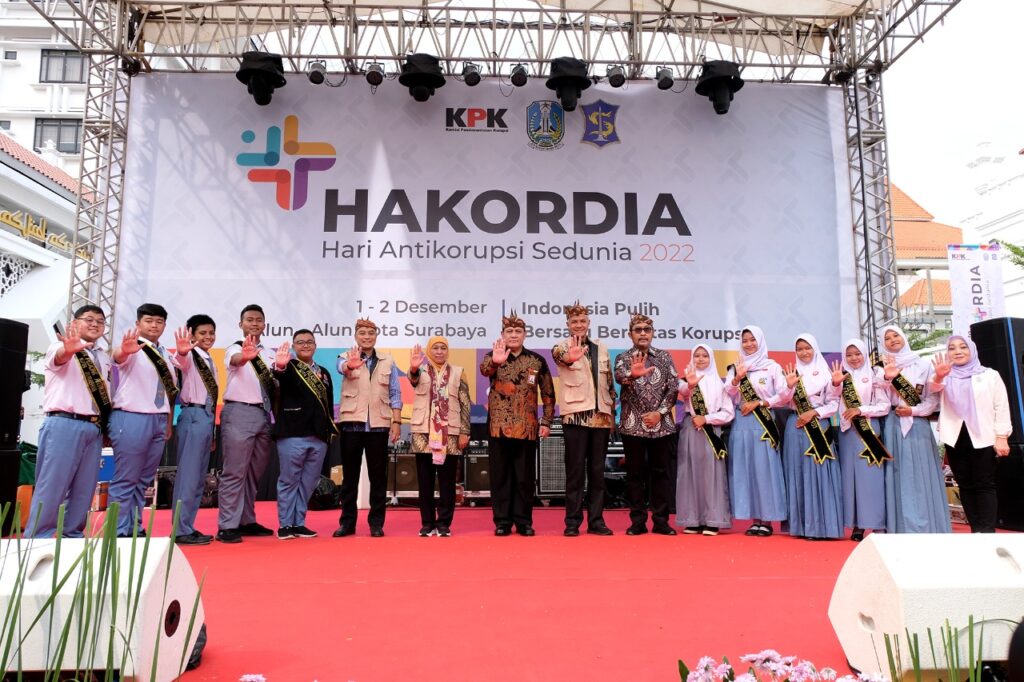 Berikan Hak yang Sama, Wali Kota Eri Cahyadi Rekrut 140 Anak Disabilitas Bekerja di Pemkot Surabaya