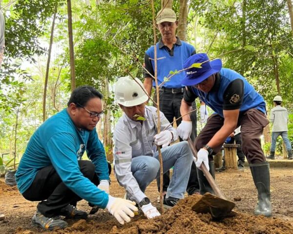 Peringati Hari Menanam Pohon, Hutan Kota Batulicin Kabupaten Tanbu Terus Dihijaukan