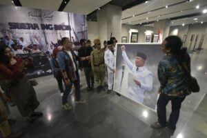 Wali Kota Eri Cahyadi Beri Penghargaan Pelaku Ekonomi Kreatif   