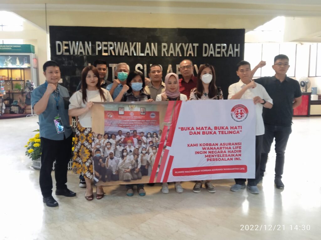 DPRD Surabaya Bantu Penyelesaian Nasabah Gagal Bayar Asuransi Wanaartha Life 