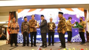 ITS Raih BWI Awards 2022 sebagai Inisiator Pertama Instansi Pendidikan di Bidang Wakaf