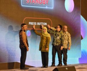 Gubernur Khofifah Kukuhkan 7 TPAKD di Jatim