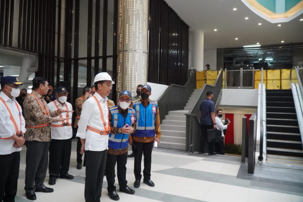 Presiden Joko Widodo Tinjau Progres Pembangunan Travoy Hub, Toll Corridor Development Pertama di Indonesia