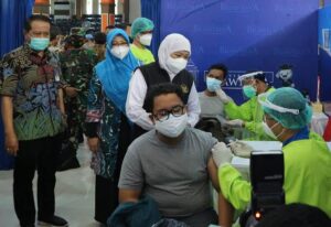 Vaksinasi Booster Kedua Bagi Masyarakat Umum Jatim, Dimulai 24 Januari 2023 di Fasyankes Terdekat.