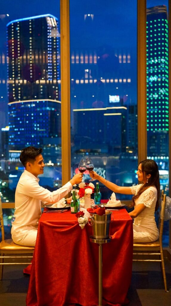 I Spread My Love from 180 Feet Ala Platimun Hotel Surabaya