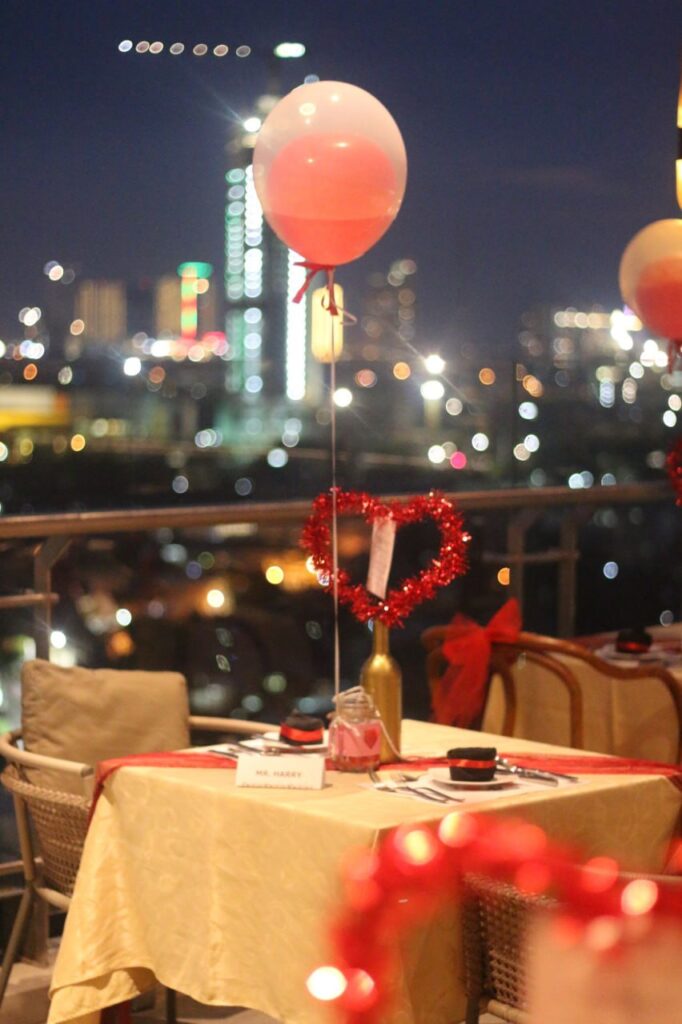 Rayakan Valentine Romantis dari Lantai 21 Java Paragon Hotel & Residences