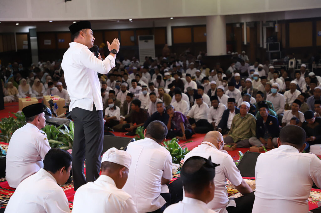 Wali Kota Eri Cahyadi Ingatkan Orang Tua Soal Pentingnya Ilmu Keagamaan