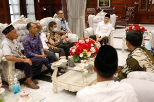 Terganggu Suara Bising Musik RHU, Beberapa Pengurus RT Sambat ke Wali Kota Eri Cahyadi