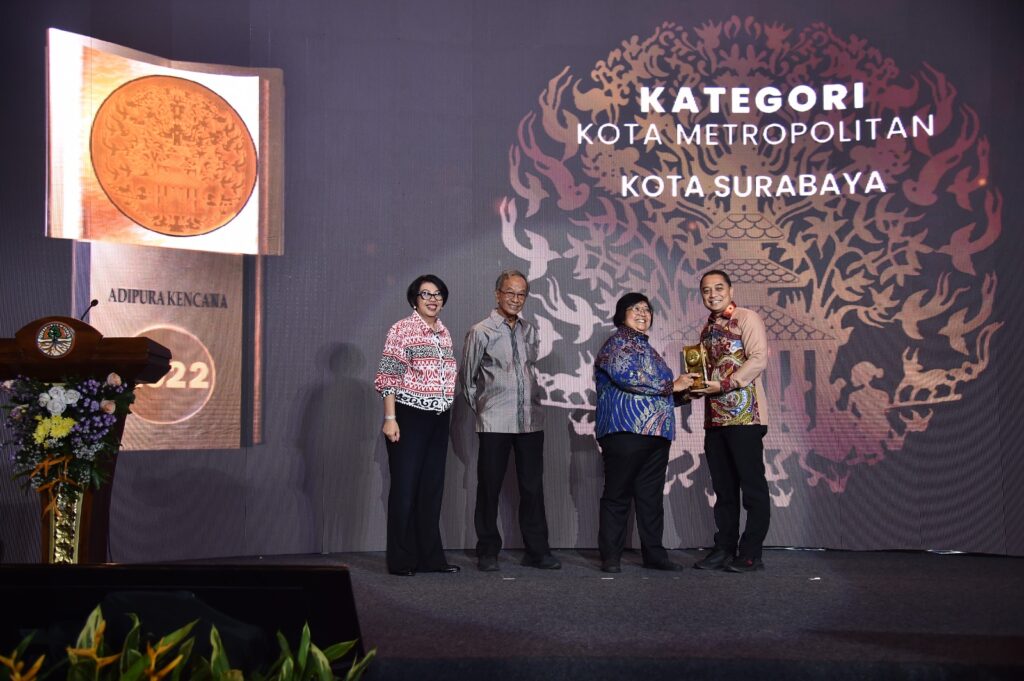 Surabaya Tujuh Kali Raih Penghargaan Adipura Kencana dari KLHK RI 