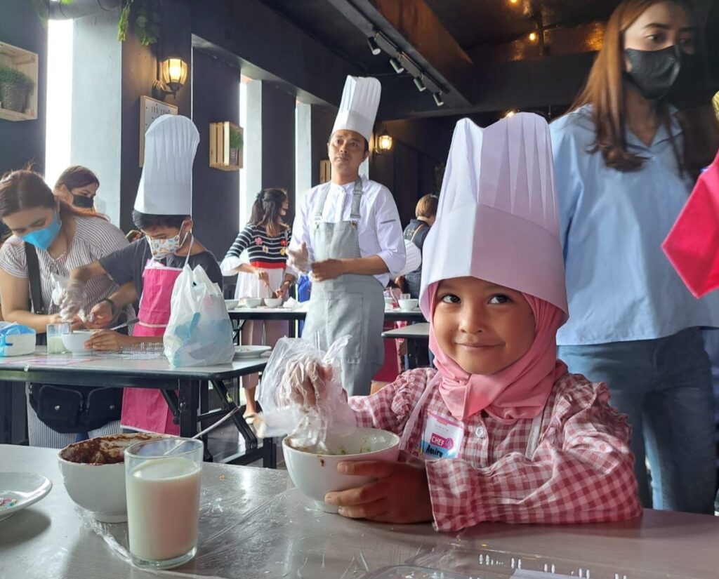 Kembangkan Kreatifitas Anak, Favehotel Rungkut Gelar ‘Kids Cooking Class’