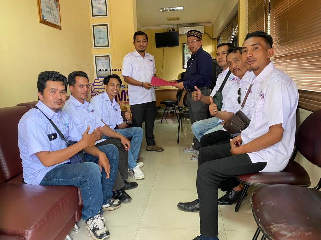 Pengurus SMSI Bondowoso Dikukuhkan SMSI Jawa Timur di Graha Wartawan