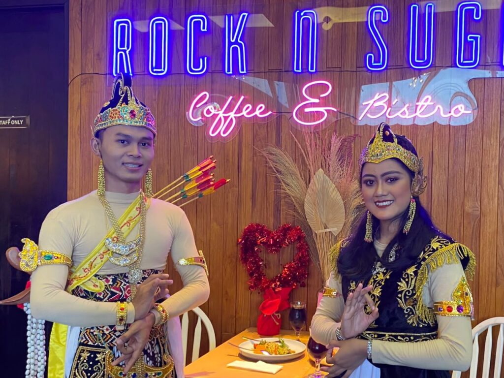 Asmaraloka Valentine Kolaborasikan Antar Dua Kebudayaan Hadir Di Luminor Hotel Jemursari