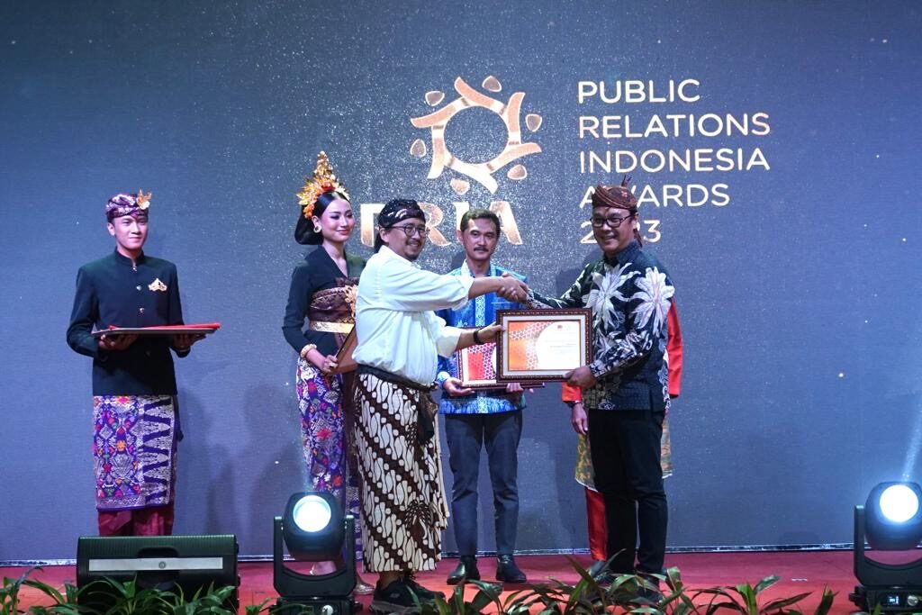 Pemkot Surabaya Raih 3 Penghargaan di Public Relation Indonesia Awards 2023