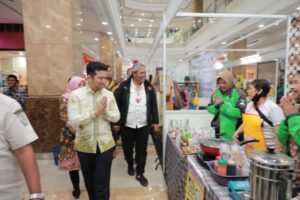 Utamakan Sinergitas, Wagub Emil Genjot Promosi UMKM Dengan Pameran dan Berbagai Event