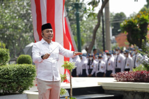 Wali Kota Eri Cahyadi Pimpin Peringatan Hari Musik Nasional di Makam WR Soepratman