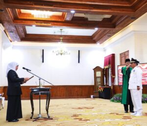 Gubernur Khofifah Lantik Marhaen Djumadi sebagai Bupati Nganjuk