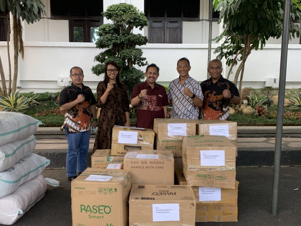 Pemkot Surabaya Terima Bantuan dari Yamaha STSJ dan PT. Duta Unirama Duta Niaga