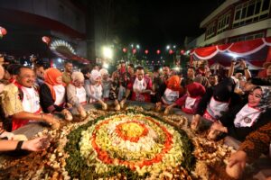 Festival Rujak Uleg Surabaya Masuk Daftar Kharisma Event Nusantara