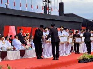 Surabaya Raih Penghargaan Kota Terbaik Kedua Nasional Penyelenggaraan Pemerintah Daerah