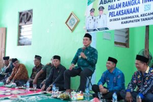 Tinjau Lokasi Program SDSM di 3 Desa, Bupati Zairullah: Sekaligus Halal Bil Halal