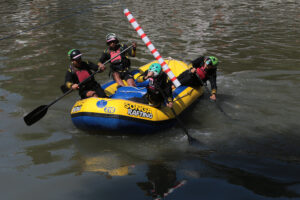 Puluhan Tim Bertanding dalam Kejuaraan Open Dayung Perahu Karet Piala Wali Kota Surabaya Tahun 2023