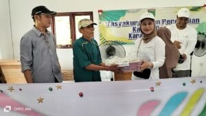 Yayasan SSG Tanbu Kembali Berbagi Paket Sembako ke Orang Tua Jompo