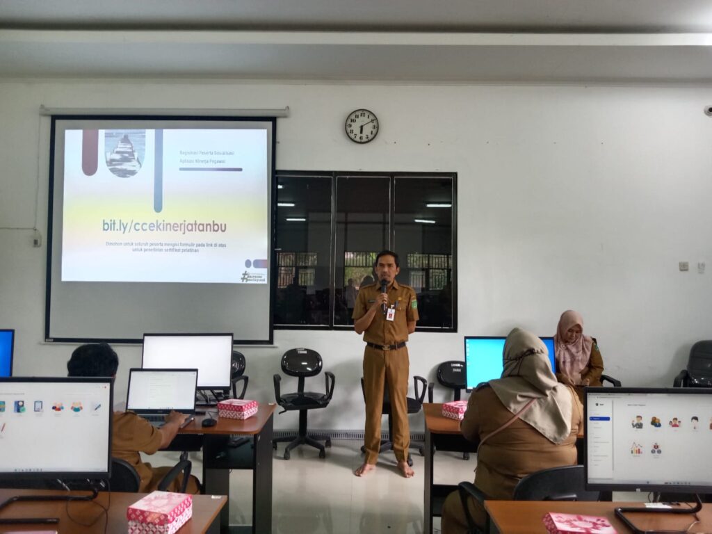 Pemkab Tanbu Gelar Sosialisasi dan Bimtek Penggunaan Aplikasi SIAP