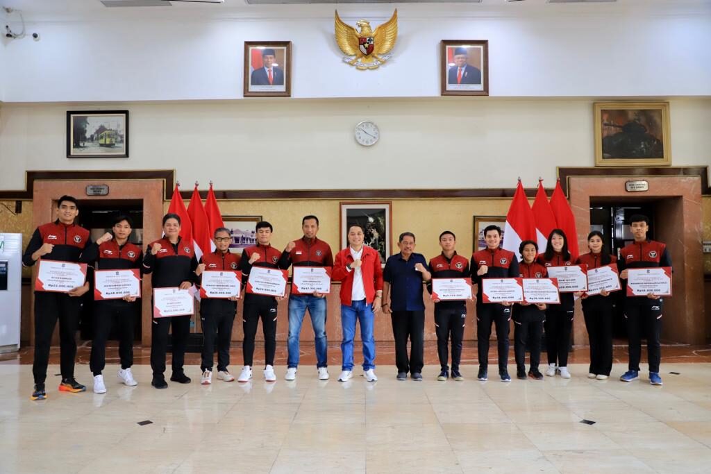 Pemkot Surabaya Kucurkan Bonus Rp 1,2 Miliar untuk Atlet dan Pelatih yang Sumbang Medali di Sea Games