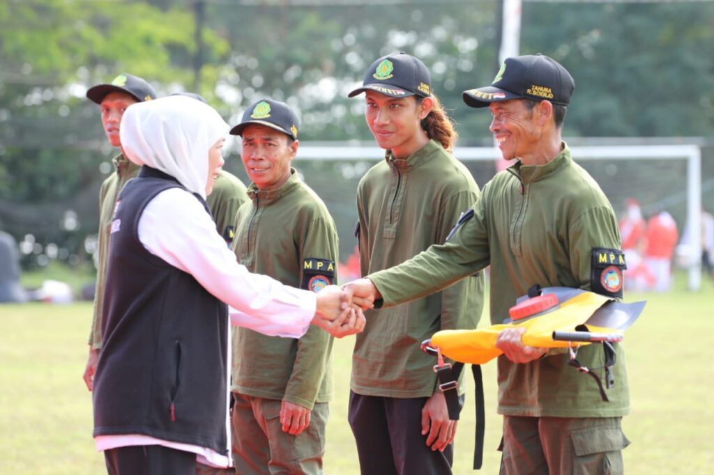 Pimpin Apel Pengendalian Karhutla, Gubernur Khofifah: Empat Tahun Jatim Konsisten Berhasil Turunkan Karhutla