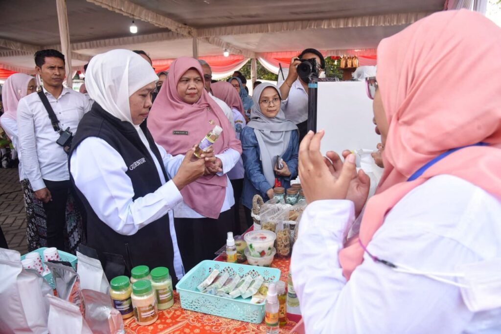 Gubernur Khofifah Dorong Produk Herbal UMKM Jatim Go Global