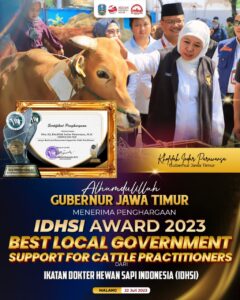 Gubernur Khofifah Raih Penghargaan Best Local Government Support For Cattle Practitioners Dari Ikatan Dokter Hewan Sapi Indonesia