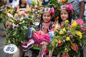 Utamakan Kenyamanan Penonton, Pemkot Pasang Barikade di Sebagian Rute Surabaya Cross Culture 2023