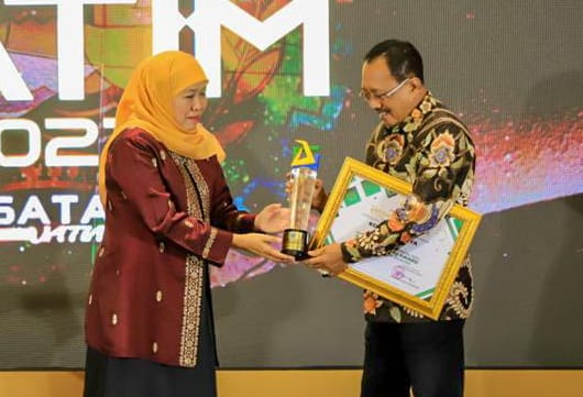 Surabaya Terbaik ke-1 dalam SATA Award Provinsi Jatim 2023 Kategori Pemerintah Kota/Kabupaten