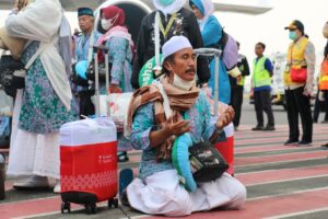 Kloter Pertama Debarkasi Surabaya Mendarat Dengan Selamat Di Bandara Juanda