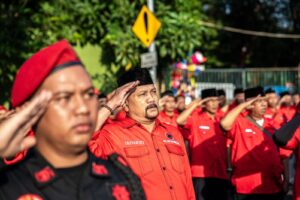 Ratusan Kader PDIP Surabaya Ikuti Upacara Kemerdekaan RI ke-78