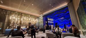 Vasa Hotel Surabaya Hadirkan Lounge and Bar dengan Konsep Samudra, The Cruz