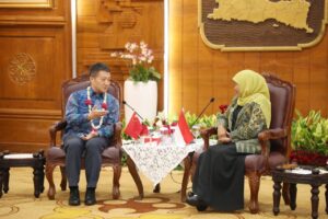 Gubernur Khofifah Terima Dubes RRT untuk Indonesia