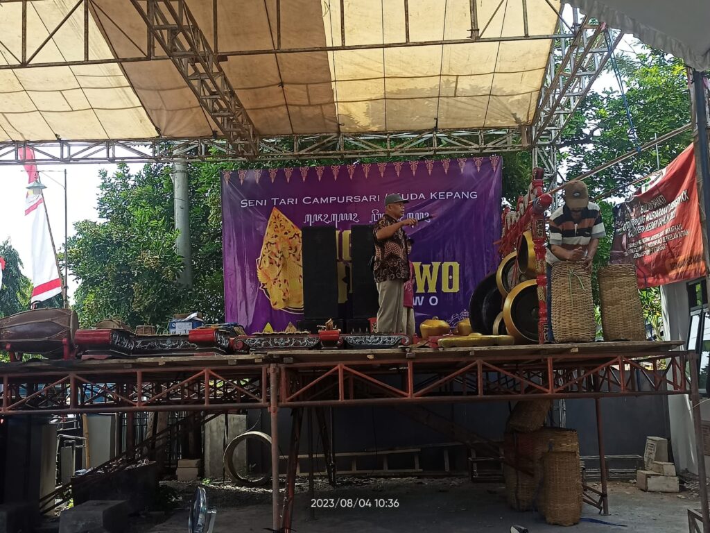 Seni Tari Kuda Lumping dan Tayub Meriahkan Acara Bersih Desa Mlancu Kediri