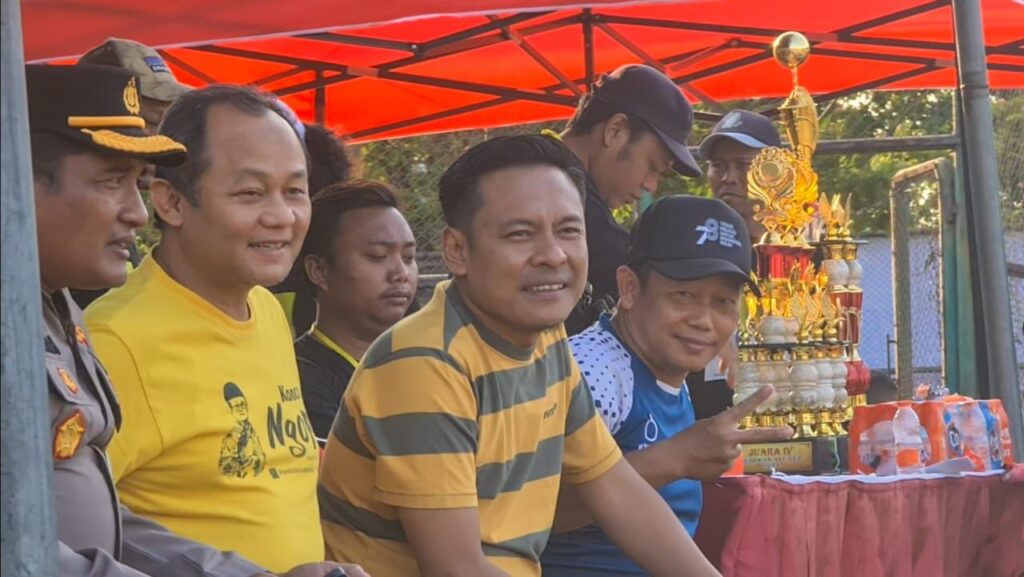 Ketua Fraksi Partai Golkar DPRD Surabaya Buka Turnamen Sepak Bola ‘Medokan Ayu Cup’