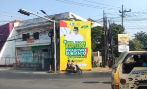 Laksanakan Instruksi DPP, Golkar Surabaya Sosialisasikan Capres Prabowo Subianto