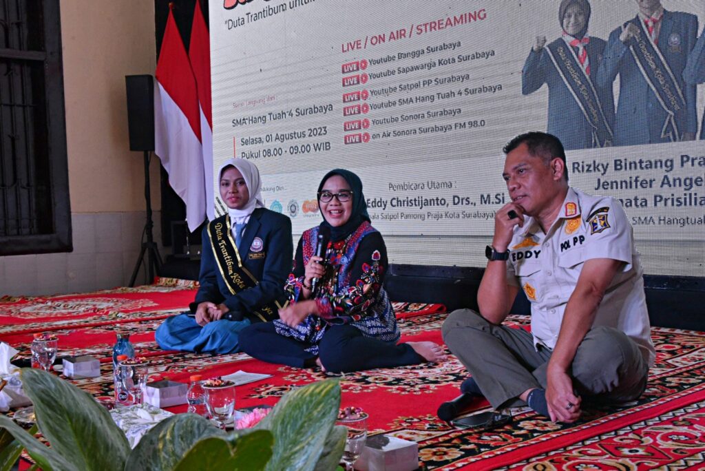 Pemkot Surabaya Antisipasi Kenakalan Remaja Lewat Roadshow Satpol PP Goes To School