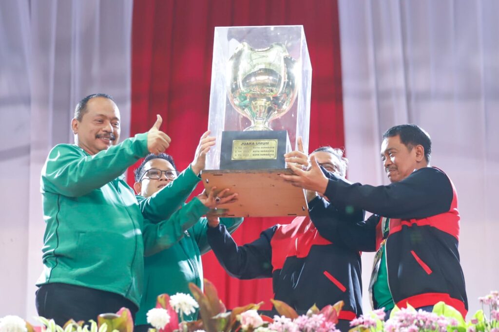 Surabaya Juara Umum Porprov Jatim, Wali Kota Eri Cahyadi Siapkan Lapangan Latihan untuk Semua Cabor