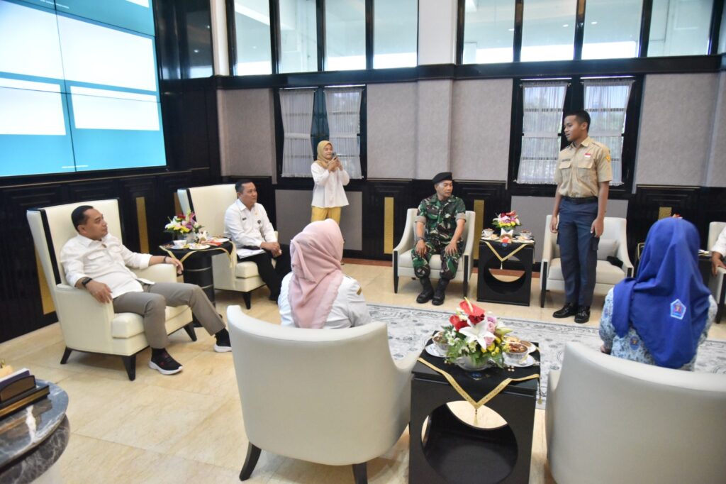 Jelang Peringatan Hari Sumpah Pemuda, Wali Kota Eri Cahyadi Bentuk ‘Leader 2045’