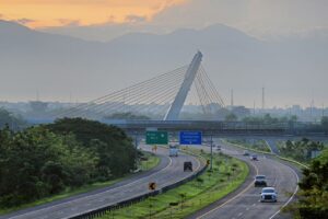 Jalan Tol Solo-Ngawi Dorong Pertumbuhan Ekonomi Kawasan Industri di Jawa Tengah dan Jawa Timur