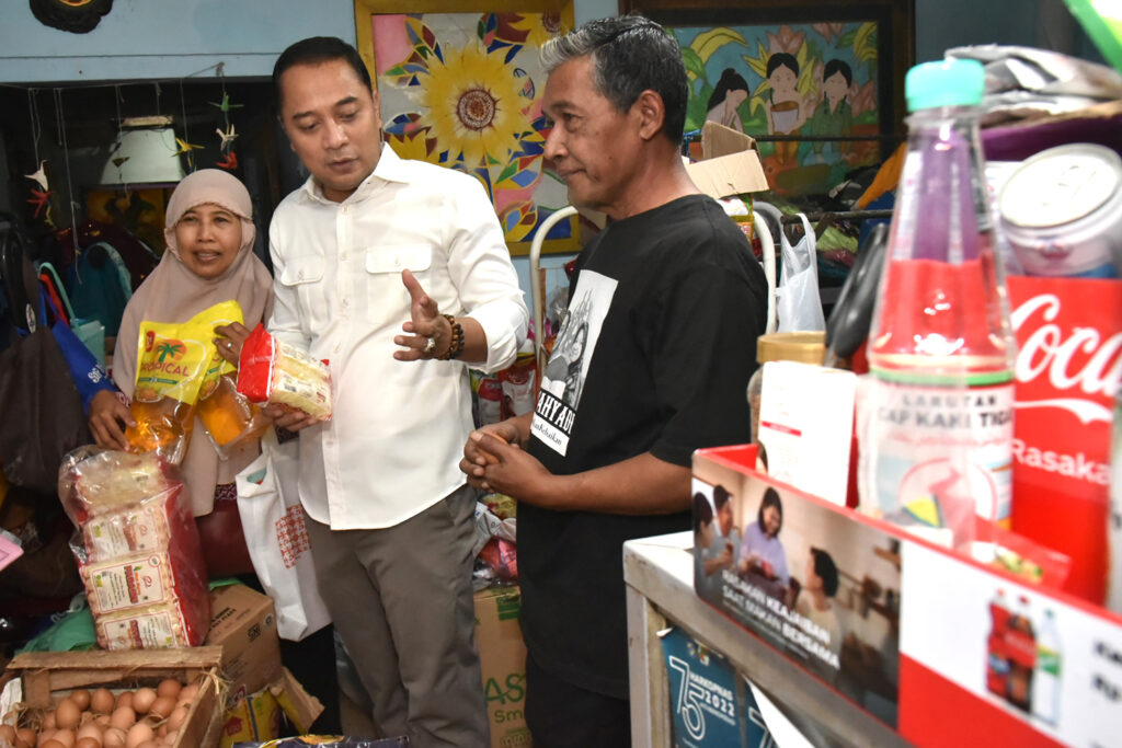 Berhasil Tekan Kemiskinan Ekstrem, Pemkot Surabaya Terima Dana Insentif Fiskal