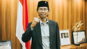 Tetapkan APBD 2024 Rp 10,9 T, DPRD Surabaya Kawal Alokasi Dana Pendidikan dan Kesehatan Masyarakat