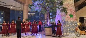 Wyndham Surabaya Hadirkan Nyalakan Semangat Musim Dengan Kebahagiaan Karnaval