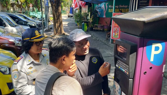 Wali Kota Eri Minta Dishub Optimalkan Retribusi Parkir Melalui Langganan atau Pembayaran QRIS